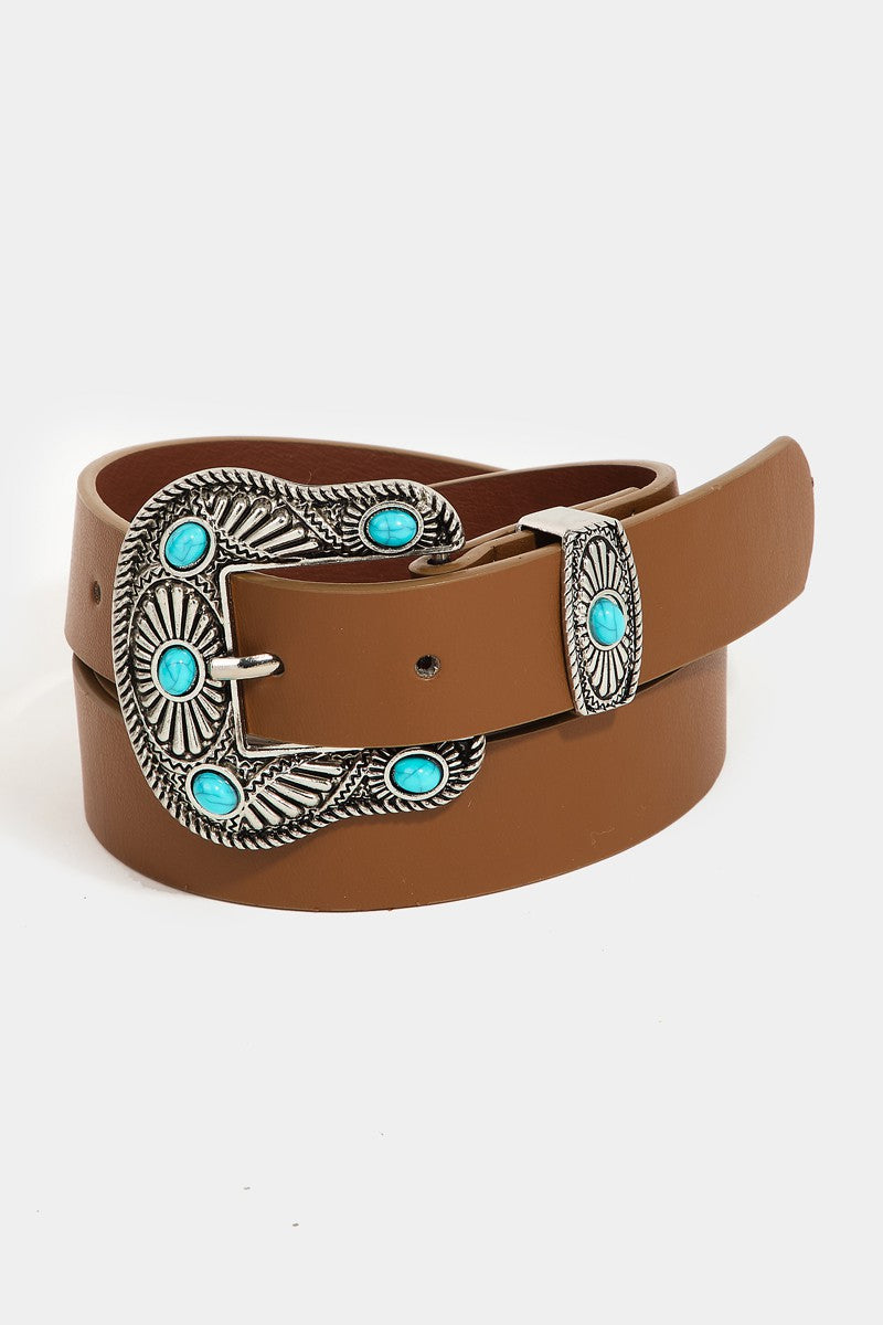 ‘ROUND TOWN STUDDED BELT